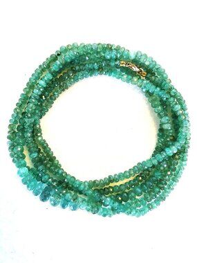 Beautiful Vintage 100-Carat Natural Emerald 14K Gold Clasp Opera Necklace